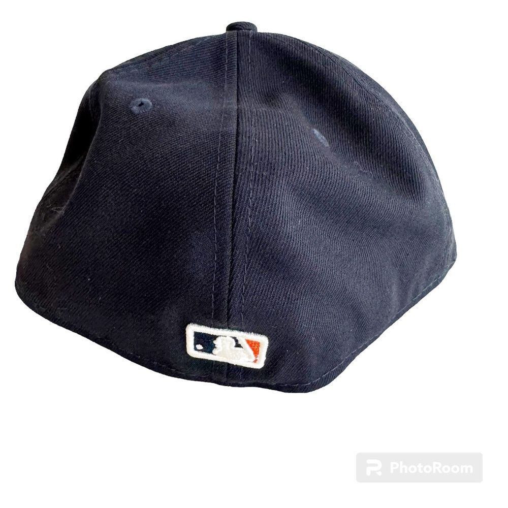 New Houston Astros Watercolor Floral 59FIFTY Fitted Baseball Hat Size 7 3/4 - Picture 5 of 5